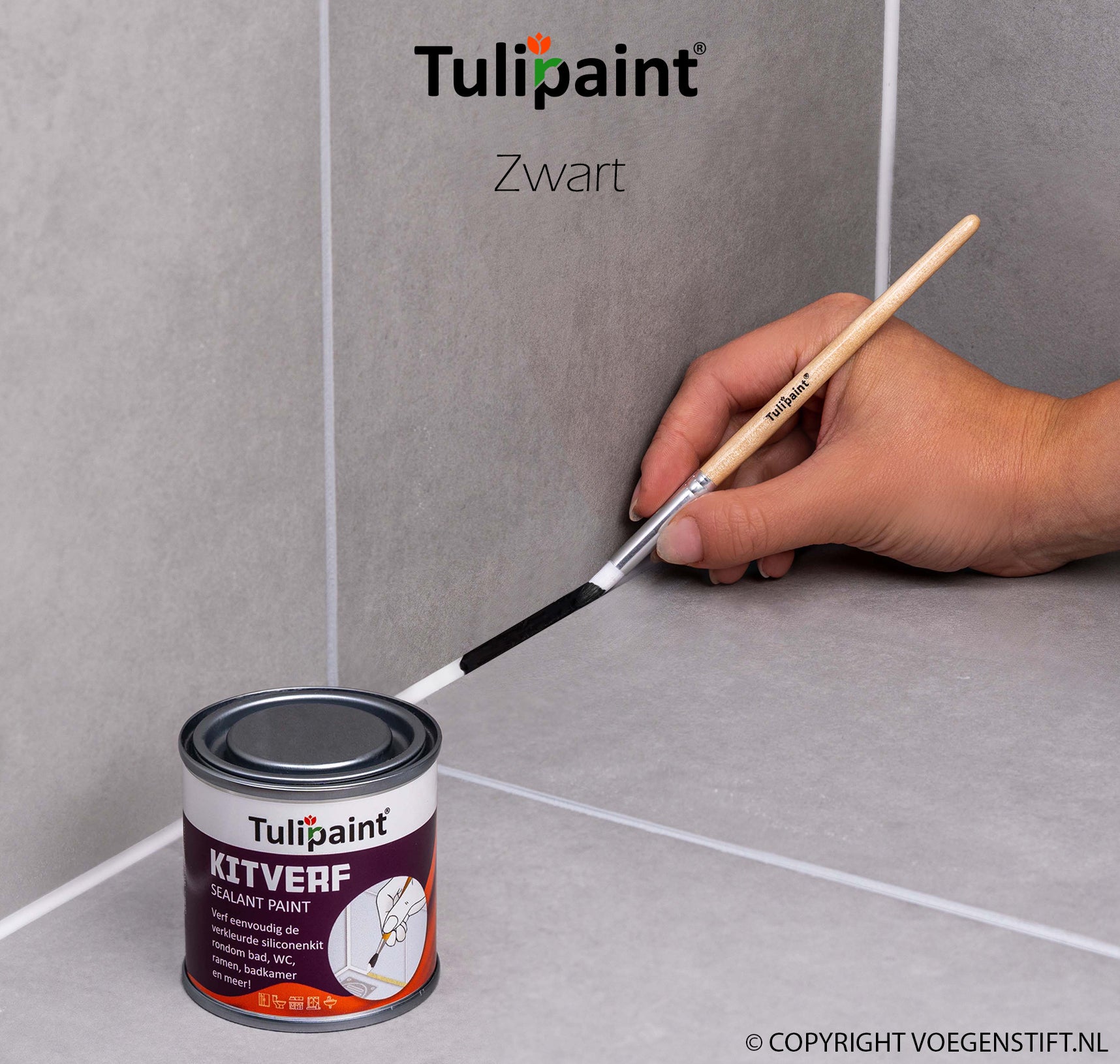 Tulipaint-Kitverf-Zwart-aanbrengen-op-kitrand.